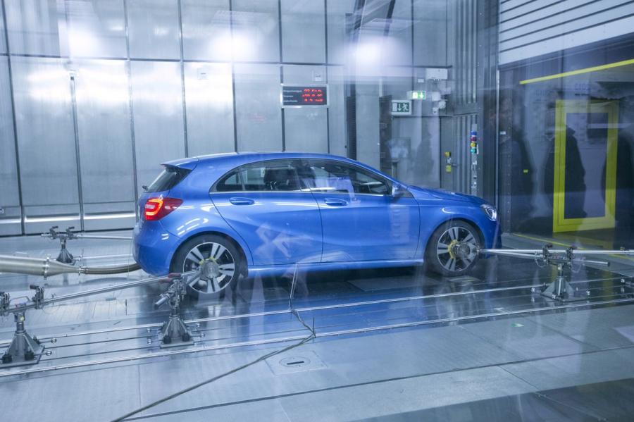  Mercedes-Benz C-Class 2015 года  (фото 29 из 73)